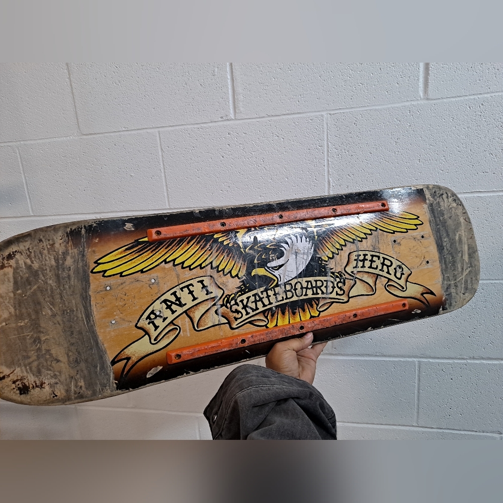 Skateboard.🌈